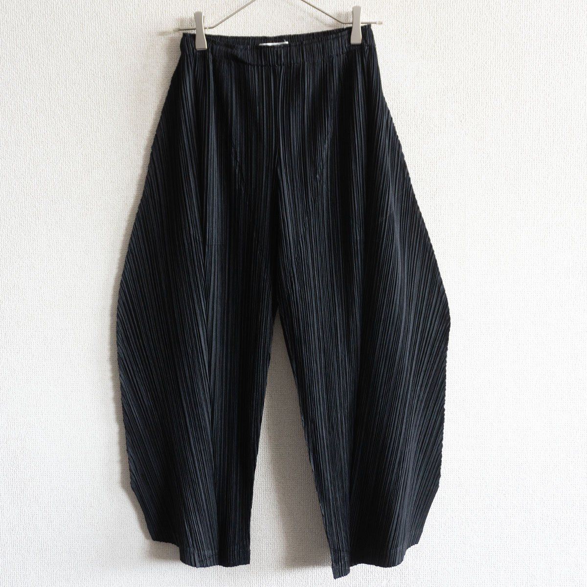 PLEATS PLEASE ISSEY MIYAKE 変形パンツ PLEATS PLEASE ISSEY MIYAKE - 希少✨ プリーツプリーズ 変形
