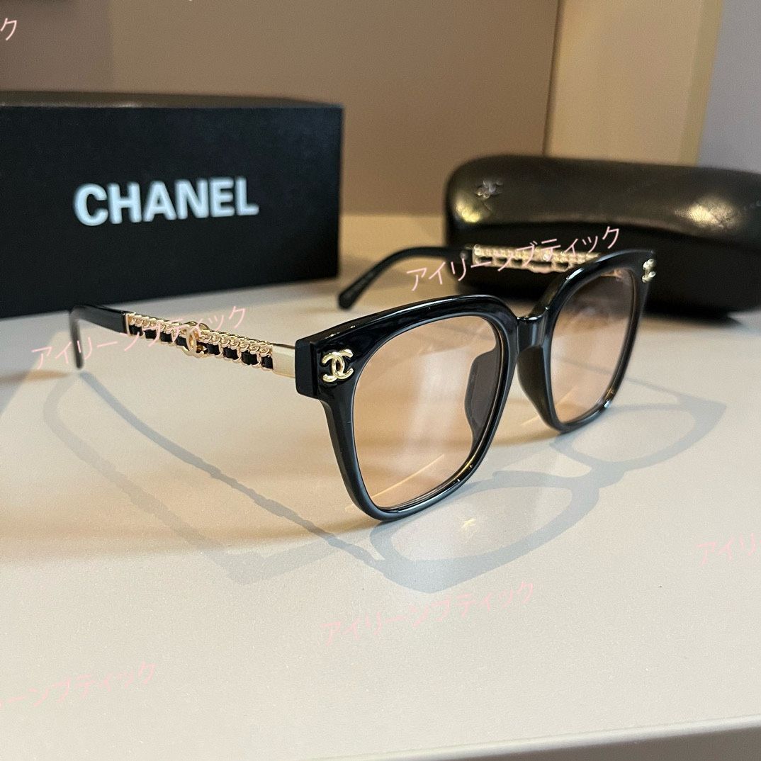 CHANELシャネルブルーライトカットメガネ