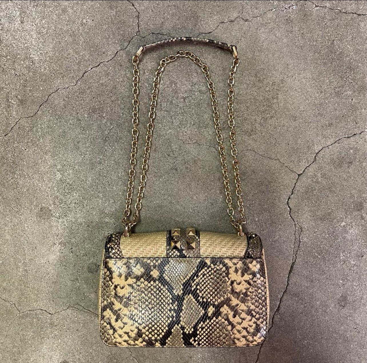 MICHAEL KORS ラフィア スタッズチェーンショルダーバッグ パイソン MICHAEL KORS マイケルコース ラフィア スタッズチェーン