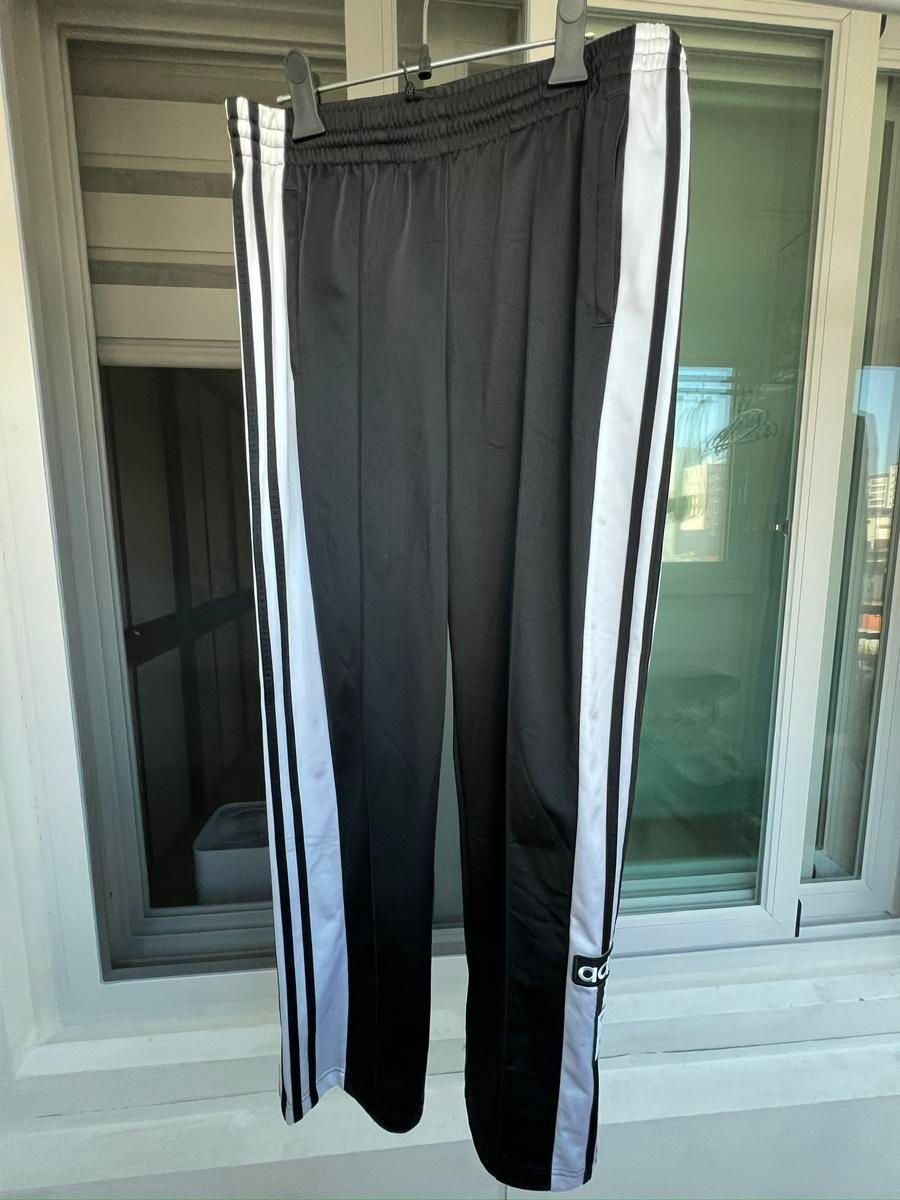 【雷市場（ポンジャン）商品韓国直送】adidas(アディダス) トラックパンツ