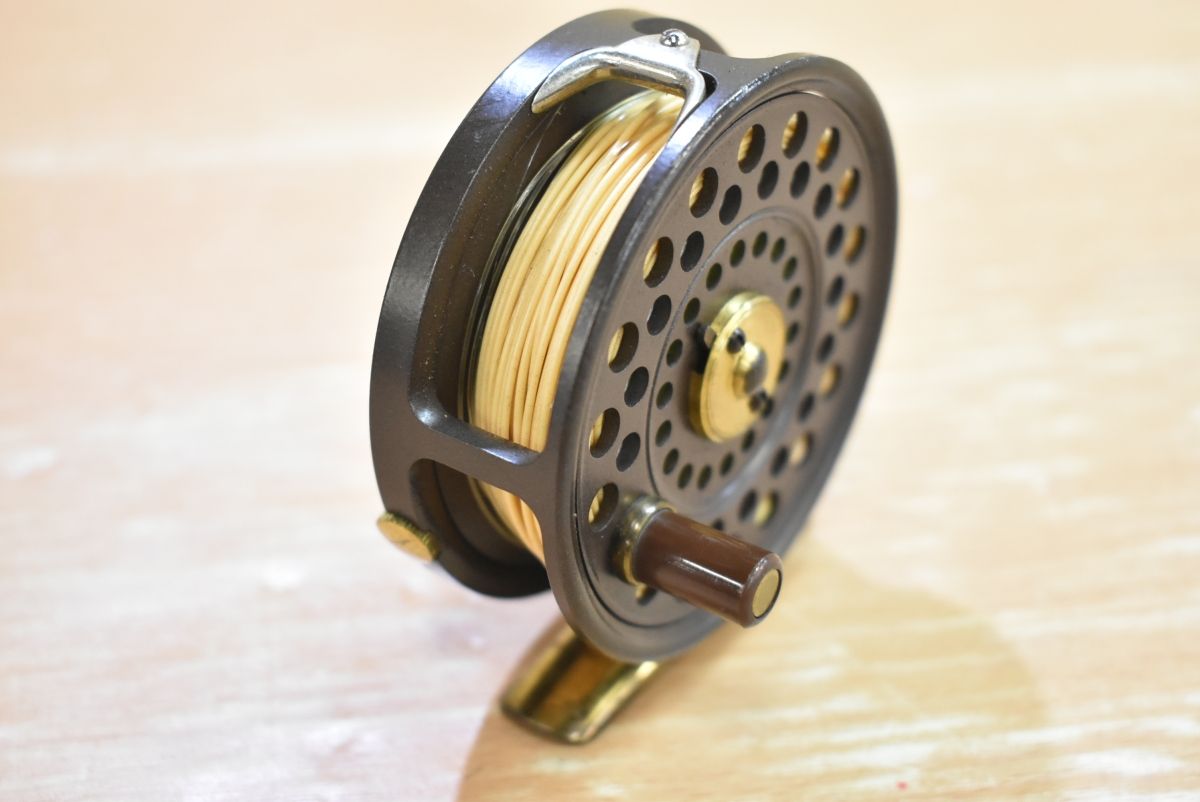 ハーディ フェザーウェイト フライリール Hardy Featherweight
