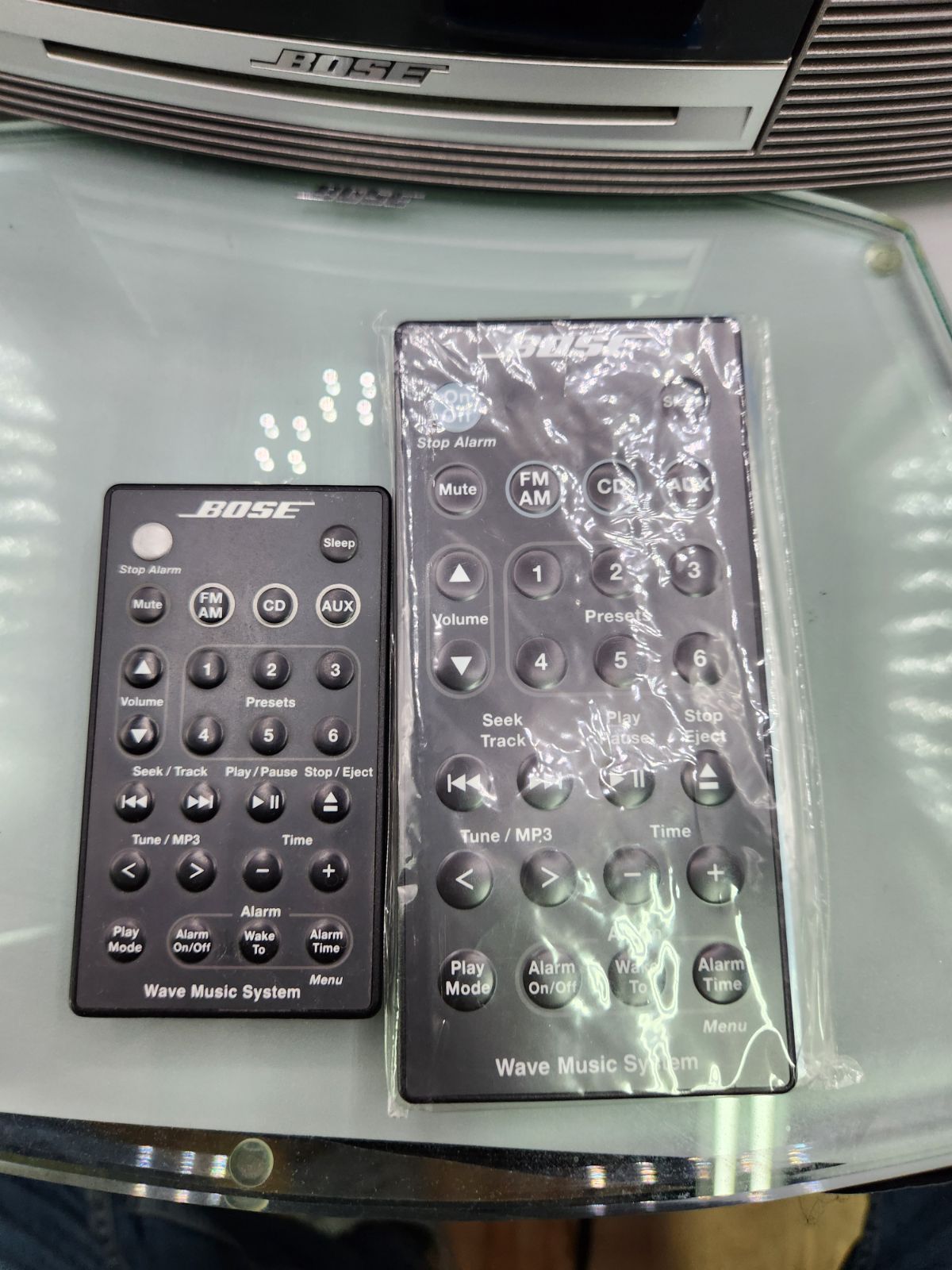 オーディオ機器 BOSE Wave Music System シルバー 動作品 リモコン付
