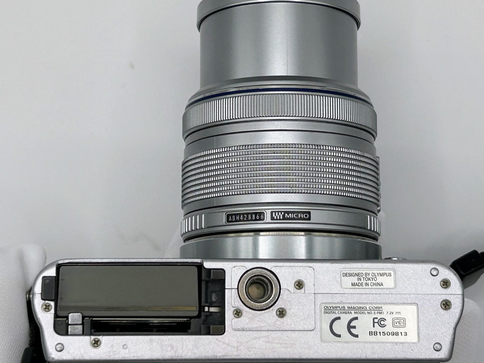 OLYMPUS ミラーレス一眼 PEN mini E-PM1 ボディ ホワイト E-PM1 BODY WHT