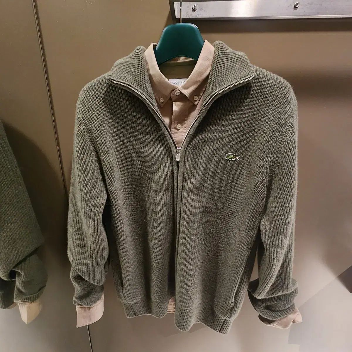 カーディガン ニット