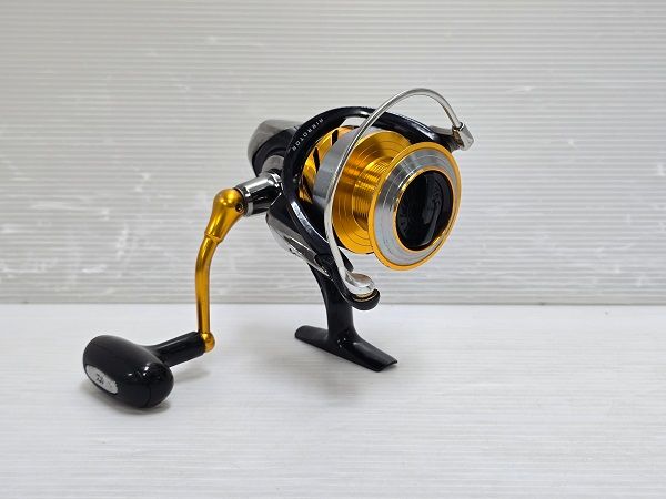 フィッシング 【品】 ダイワ Daiwa スピニングリール 15 レブロス