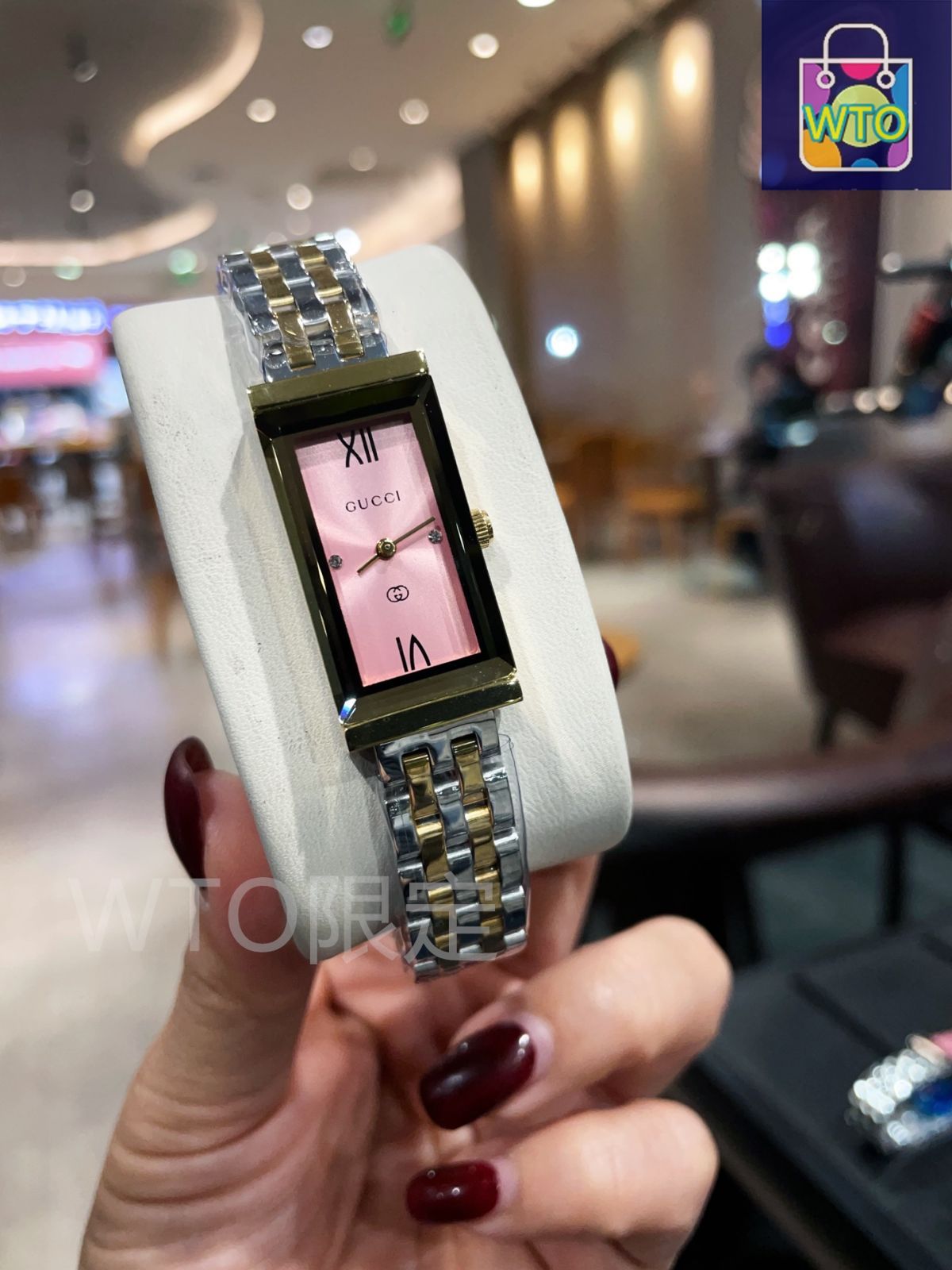 GUCCI シルバー 長方形ケース 時計 GUCCI シルバー 長方形ケース 時計