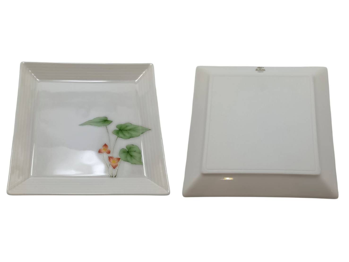 角皿 草花手描き 5客揃 専用箱 川瀬順一 赤絵花鳥文角皿 5客揃 – Gallery Nisui