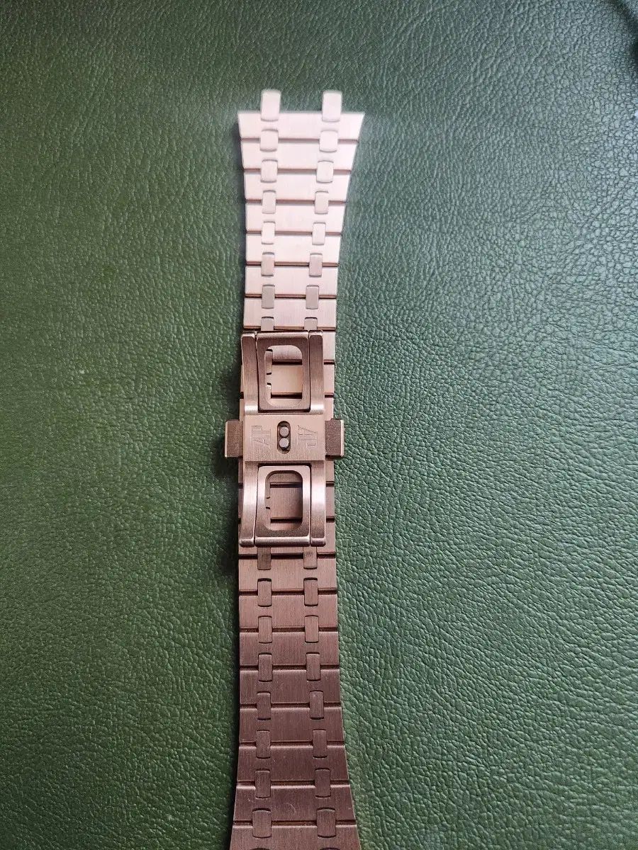 PIGUET オーデマピゲ