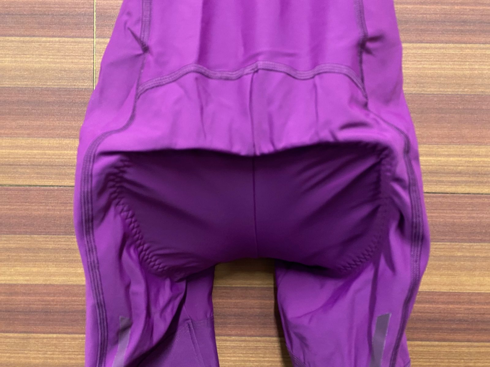 XS