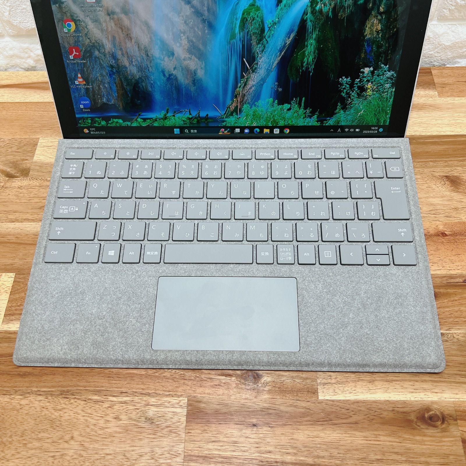 美品】surface pro 5☘爆速SSD搭載☘Core m3第7世代☘-