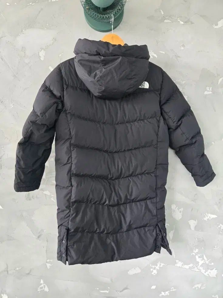 THE NORTH FACE ザノースフェイス ダウンジャケット ロング丈 黒 フード付きダウンコート 150size