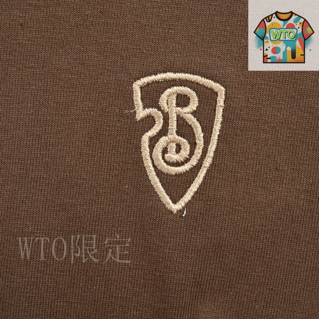 Burberry 二重　半袖 今日特価】Burberry 24ss 胸元刺繍小標半袖 T-2 - メルカリ
