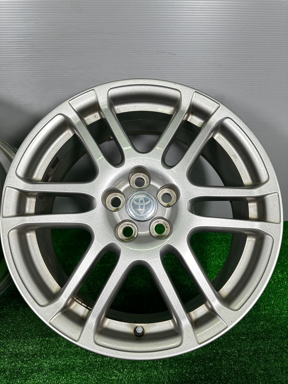 17x7J 45