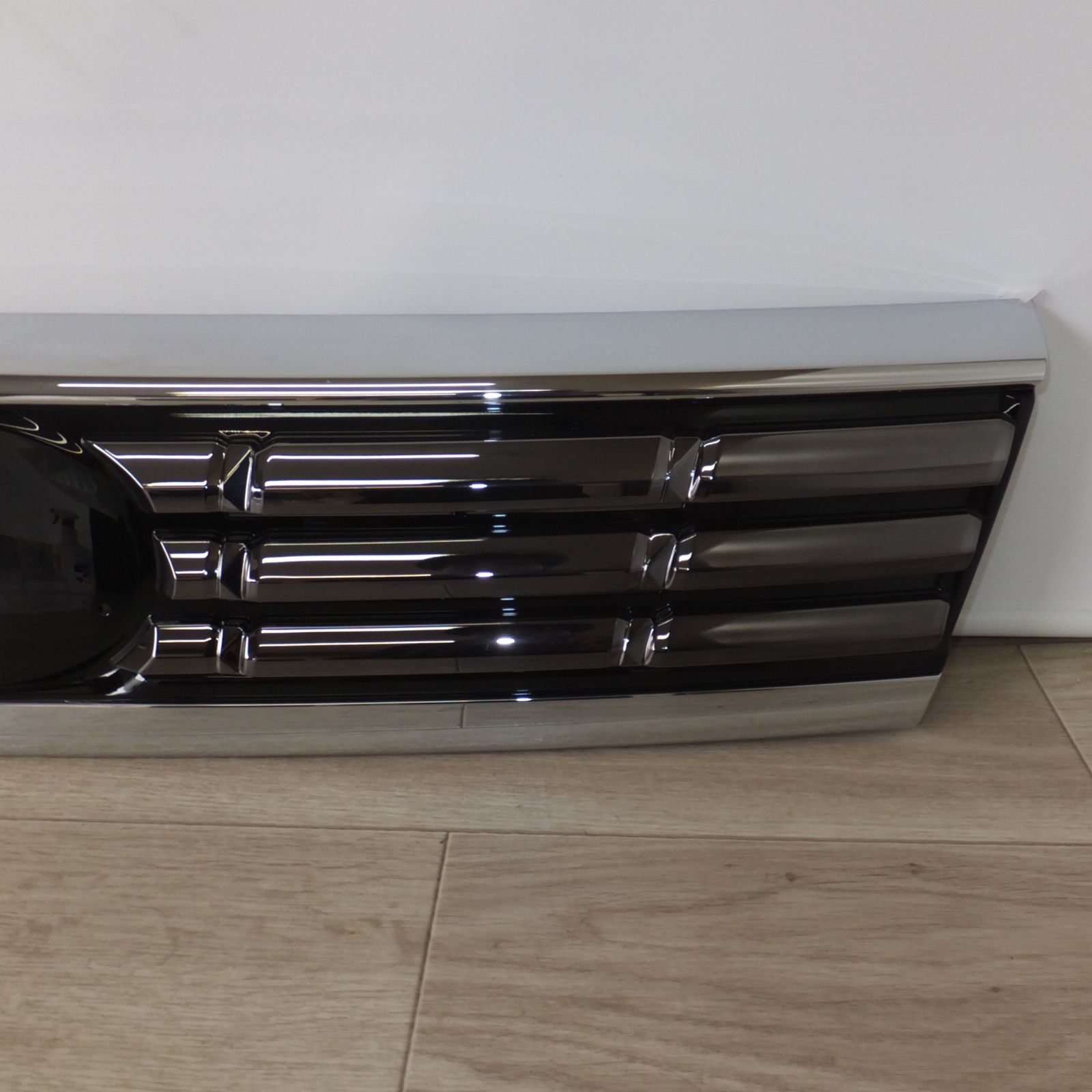 フロントグリル