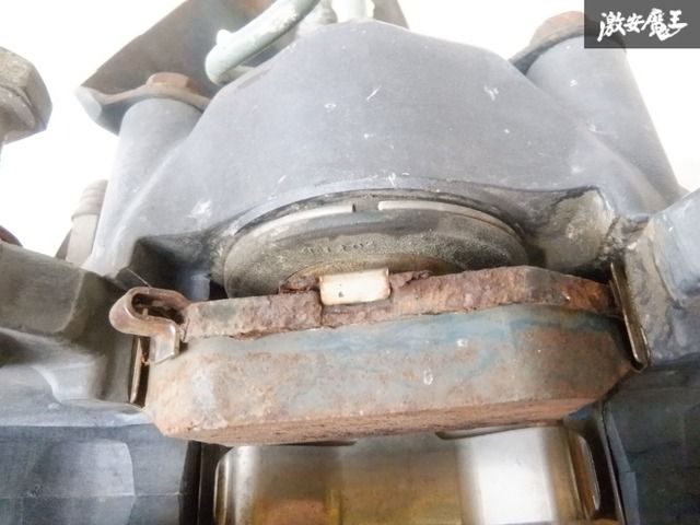 日産 純正 BNR32 スカイライン GT-R RB26 リア 2POT ブレーキ
