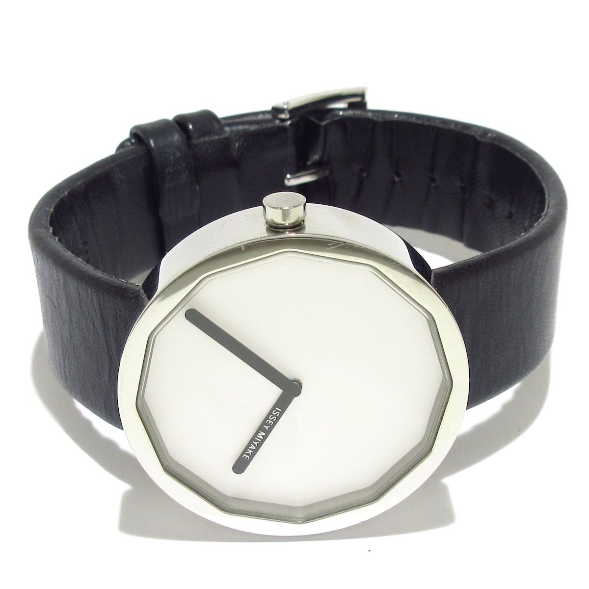 ISSEYMIYAKE イッセイ 腕時計 TWELVE VJ20-0020 ボーイズ 白