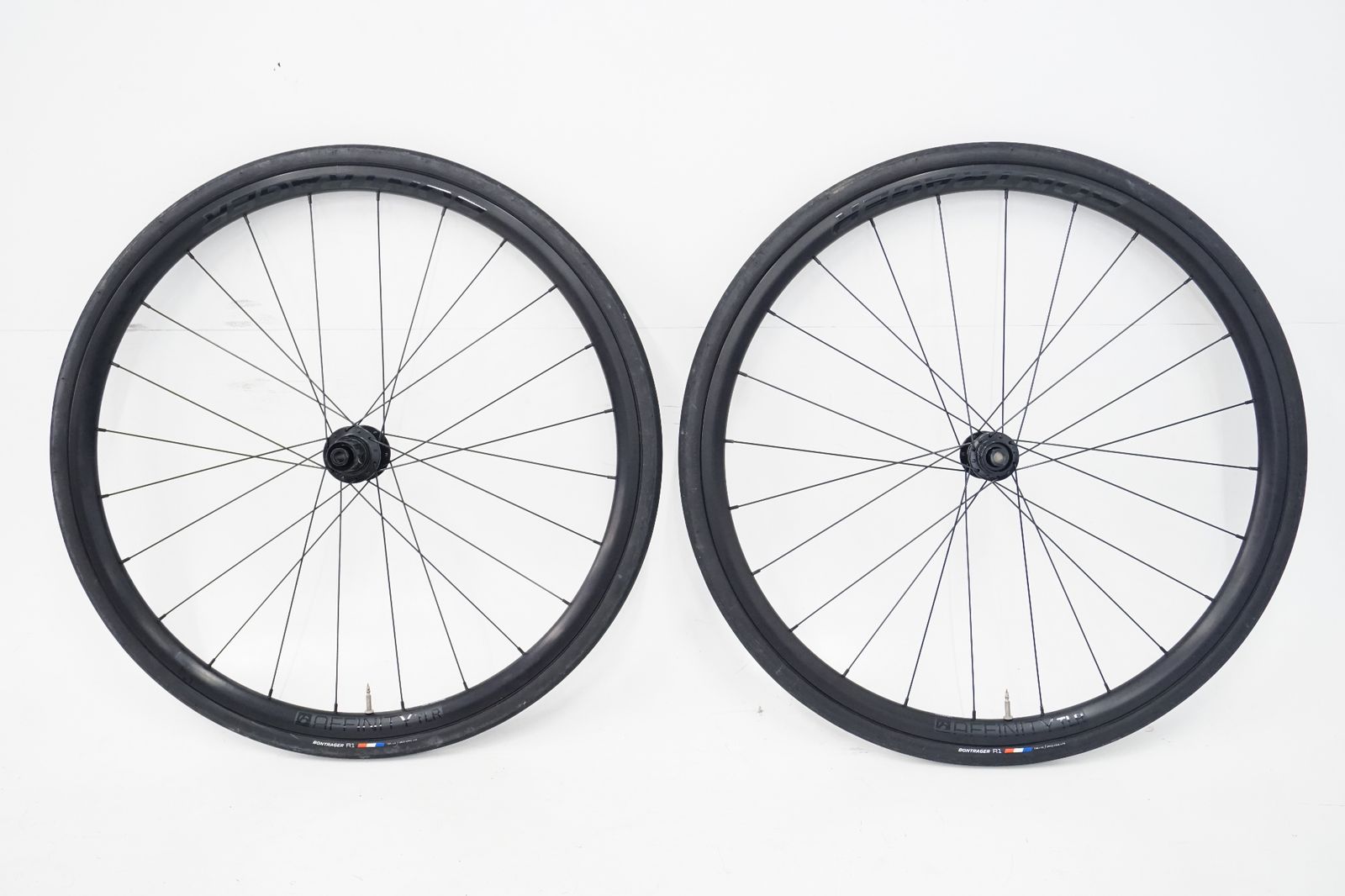 BONTRAGER AFFINITY TLR DISK シマノ11速 ホイール BONTRAGER 「ボントレガー」 AFFINITY TLR DISC SHIMANO11速