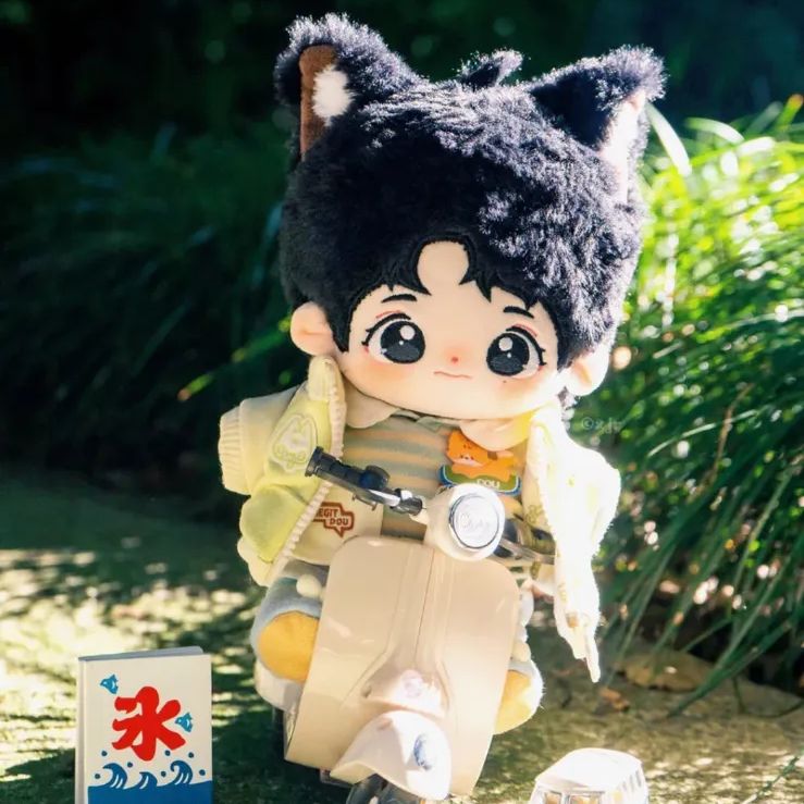 ドギョム　ぬいぐるみ　20cm 新品　マスター　セブチ　svt ドギョム ぬいぐるみ 20cm新品 マスター セブチ svt - メルカリ