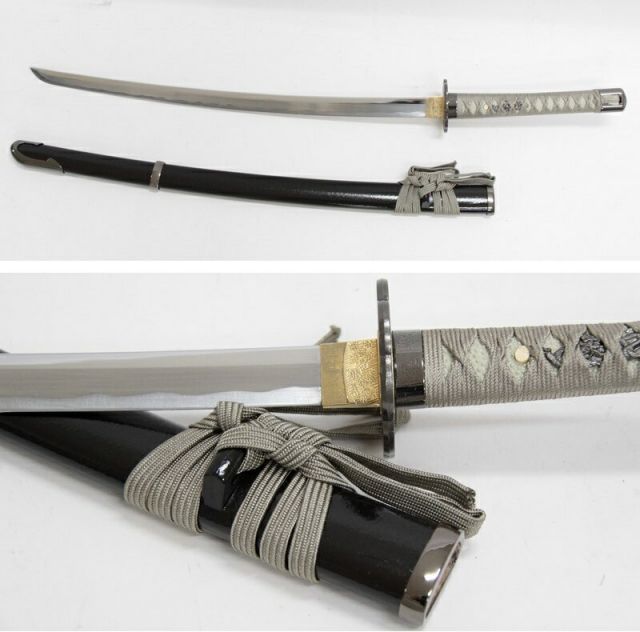 【超美品】模造刀　2本　台座、刀袋付き 種類2：刀と太刀掛台（縦）と刀袋セット 模造刀 特別シリーズ