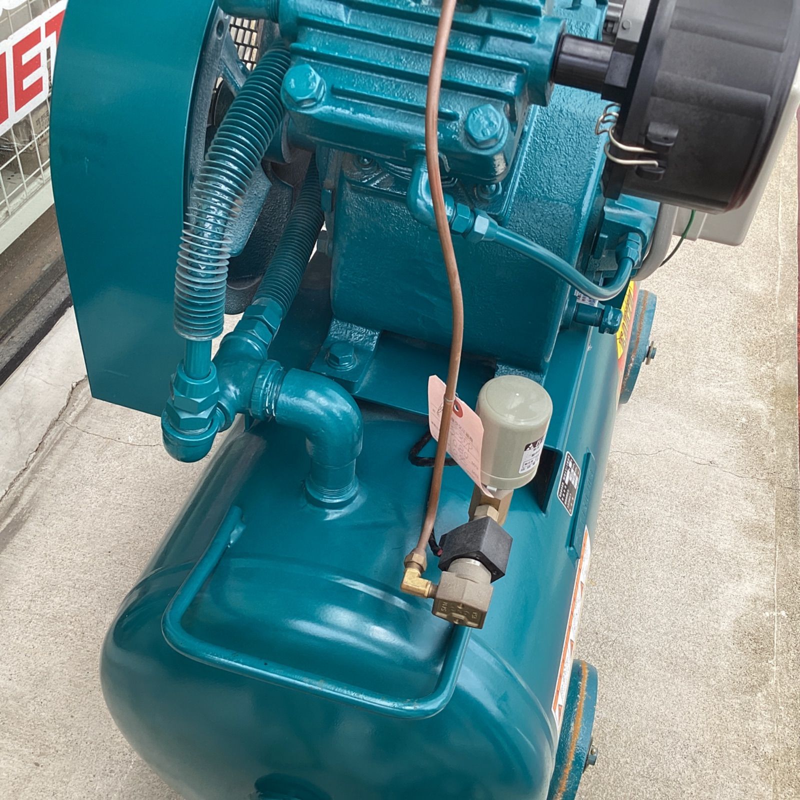 中古品 アースフジ FS-37 エアーコンプレッサー 200V 130L 整備済 富士コンプレッサー 3.7kW 5馬力 給油式レシプロコンプレッサー FS-37