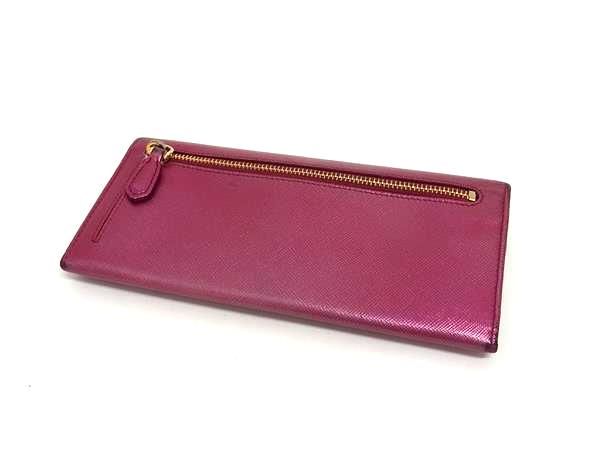 PRADA・サフィアーノレザー トライアングル ウォレット 長財布 ネロ