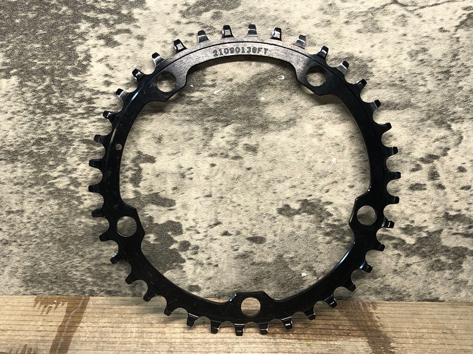 Wolf tooth チェーンリング 94 bcd 30T ナローワイド mtb WOLFTOOTH ( ウルフトゥース ) チェーンリング ELLIPTICAL 110