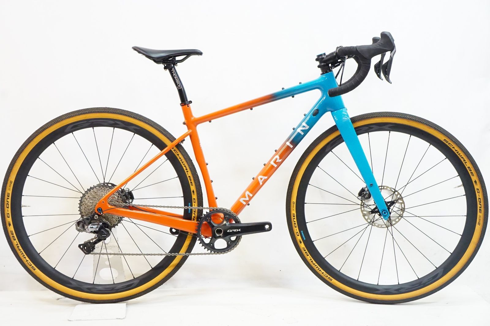 福岡市引取限定/GIANT DEFY3 Fバーロード 16段変速 160cm～ 福岡市引取限定/GIANT DEFY3 Fバーロード 16段変速 160cm～ 福岡市引取