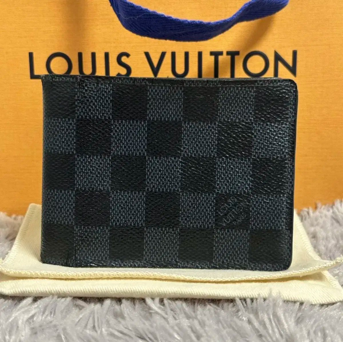 雷市場（ポンジャン）商品韓国直送】 正規品 OS Louis Vuitton(ルイヴィトン) ダミエ 二つ折り財布 - メルカリ