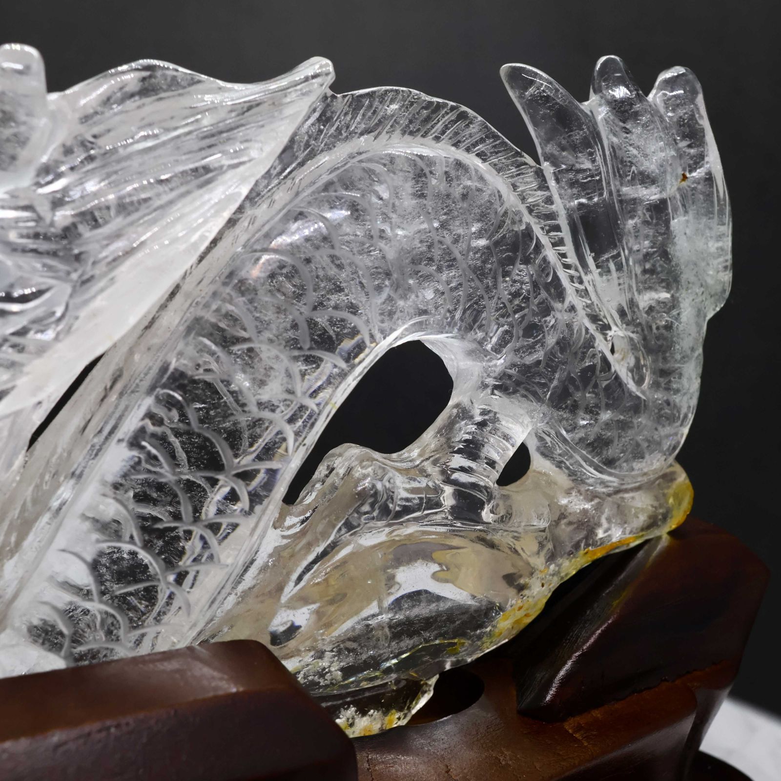 天然水晶(辰)龍彫刻（全高265mm・専用木製台座・専用ケース付属