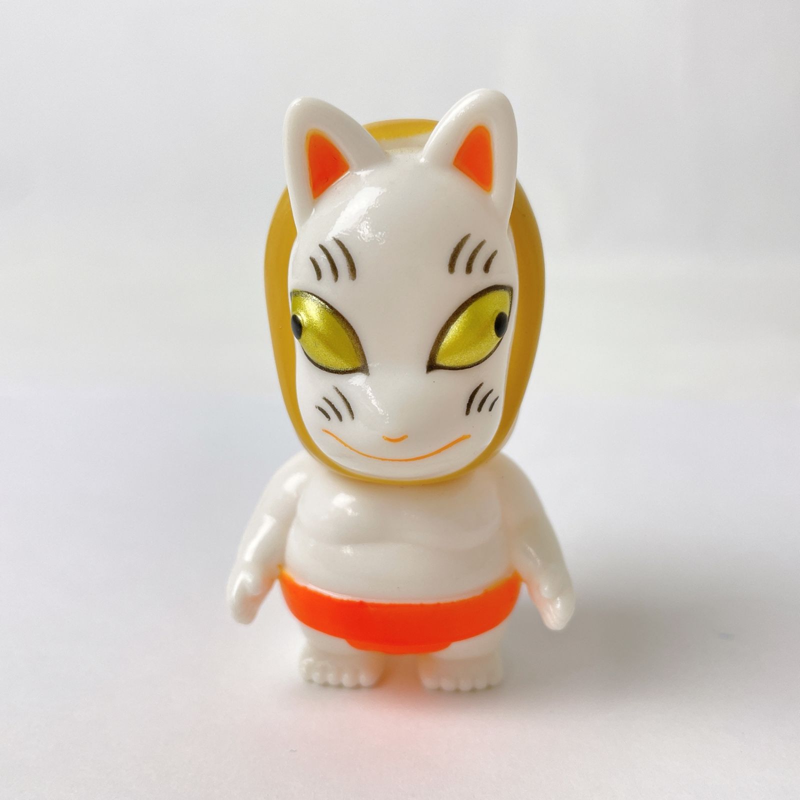 REALHEAD/ゴッコ堂 稲荷山 白成型/オレンジふんどし ソフビ