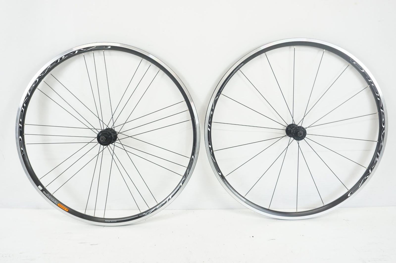 カンパニョーロ　CALIMA カリマ　リアホイール　シマノ11/12s 美品 CAMPAGNOLO 「カンパニョーロ」 CALIMA シマノ 11速 ホイール