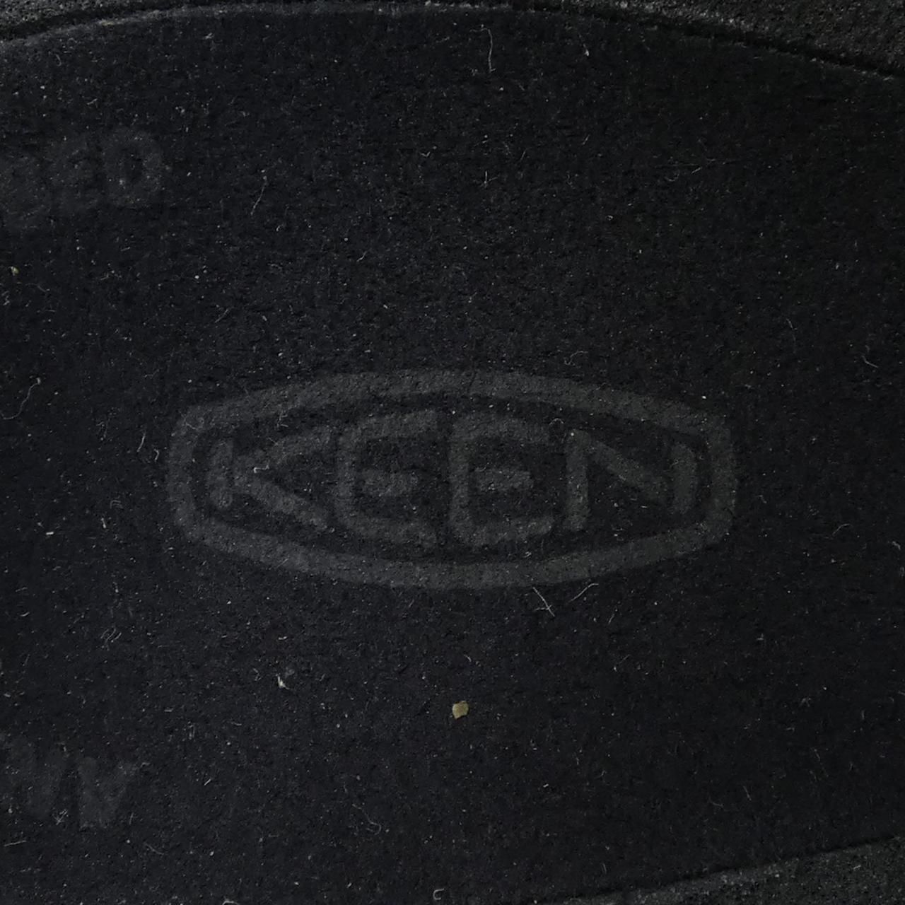KEEN シューズ