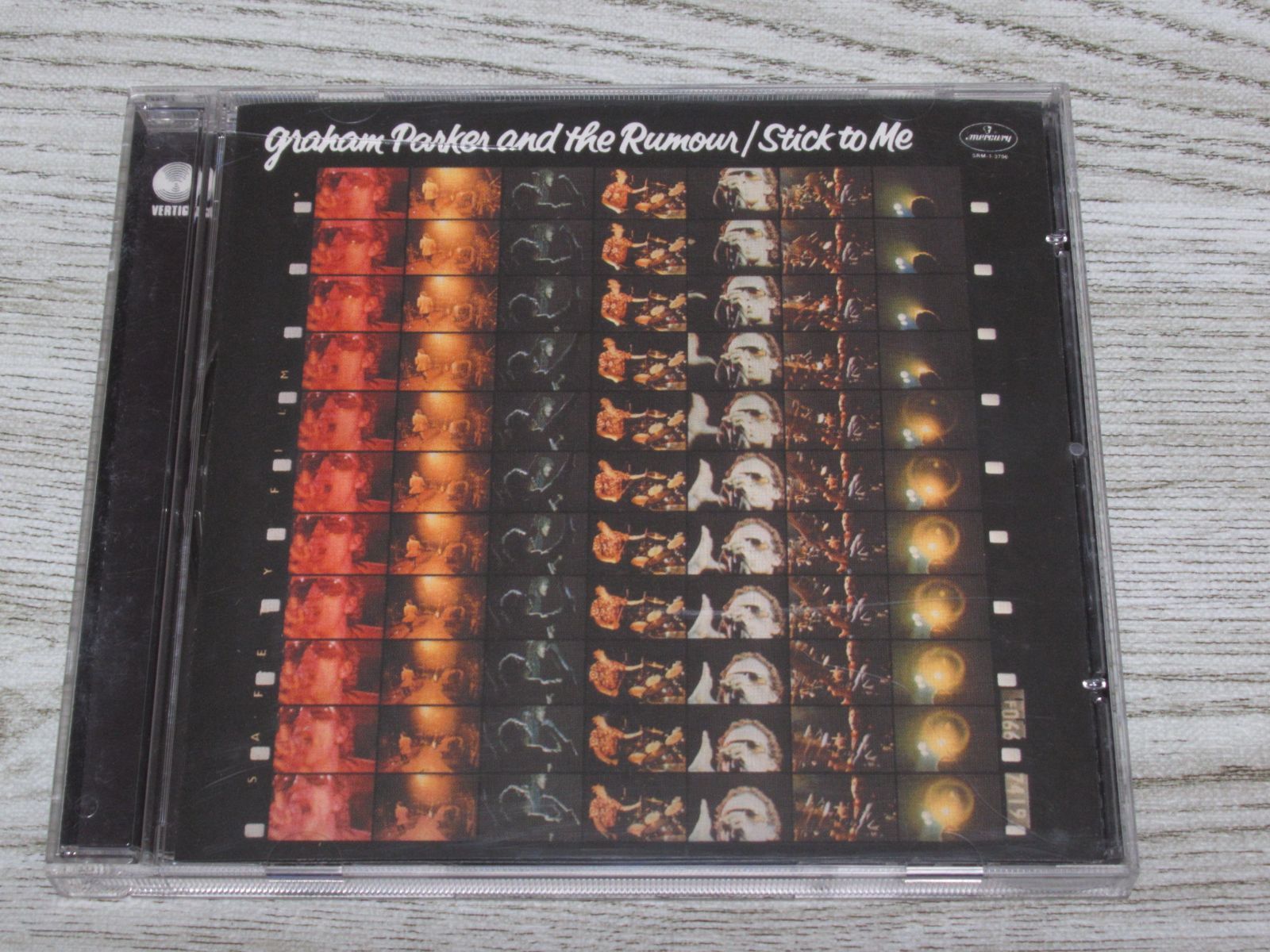 CD　GRAHAM PARKER AND THE RUMOUR　STICK TO ME　MADE IN THE EU 548 680-2 全10曲  グレアム・パーカー ザ・ルーモア