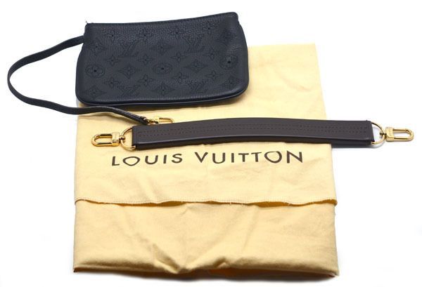 ☆美品！LOUIS VUITTON ルイ・ヴィトン M93987 セレネMM マヒナ ...