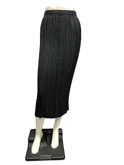 ISSEY MIYAKE イッセイミヤケ ロングスカート ブラック 1サイズ Sサイズ プリーツ ＿S23＿セルモアから ＿s-0564-r23