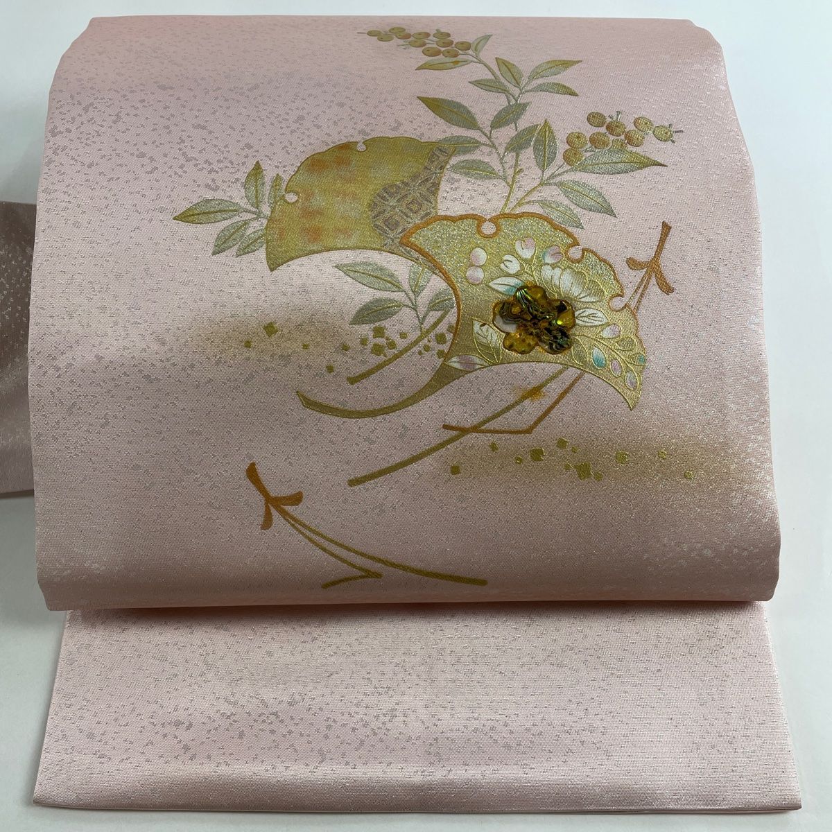 名古屋帯 美品 秀品 葉と実 銀杏 金彩 螺鈿 ピンク 正絹 【中古 