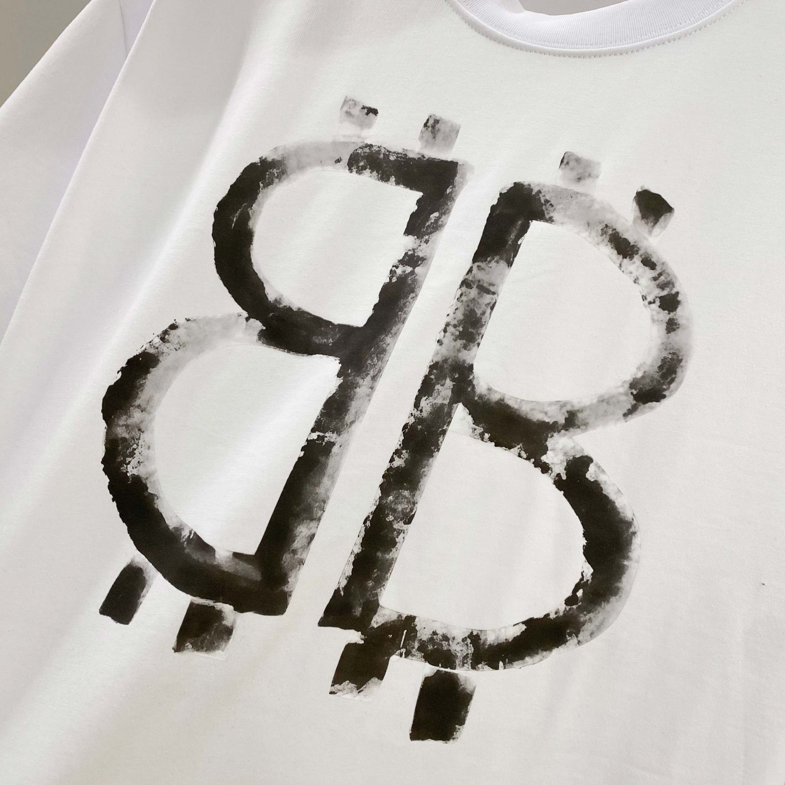 今日特価】Balenciaga バレンシアガ 25SS ロゴプリント T シャツ