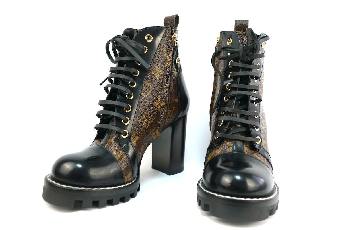 モノグラムキャンバス レザー