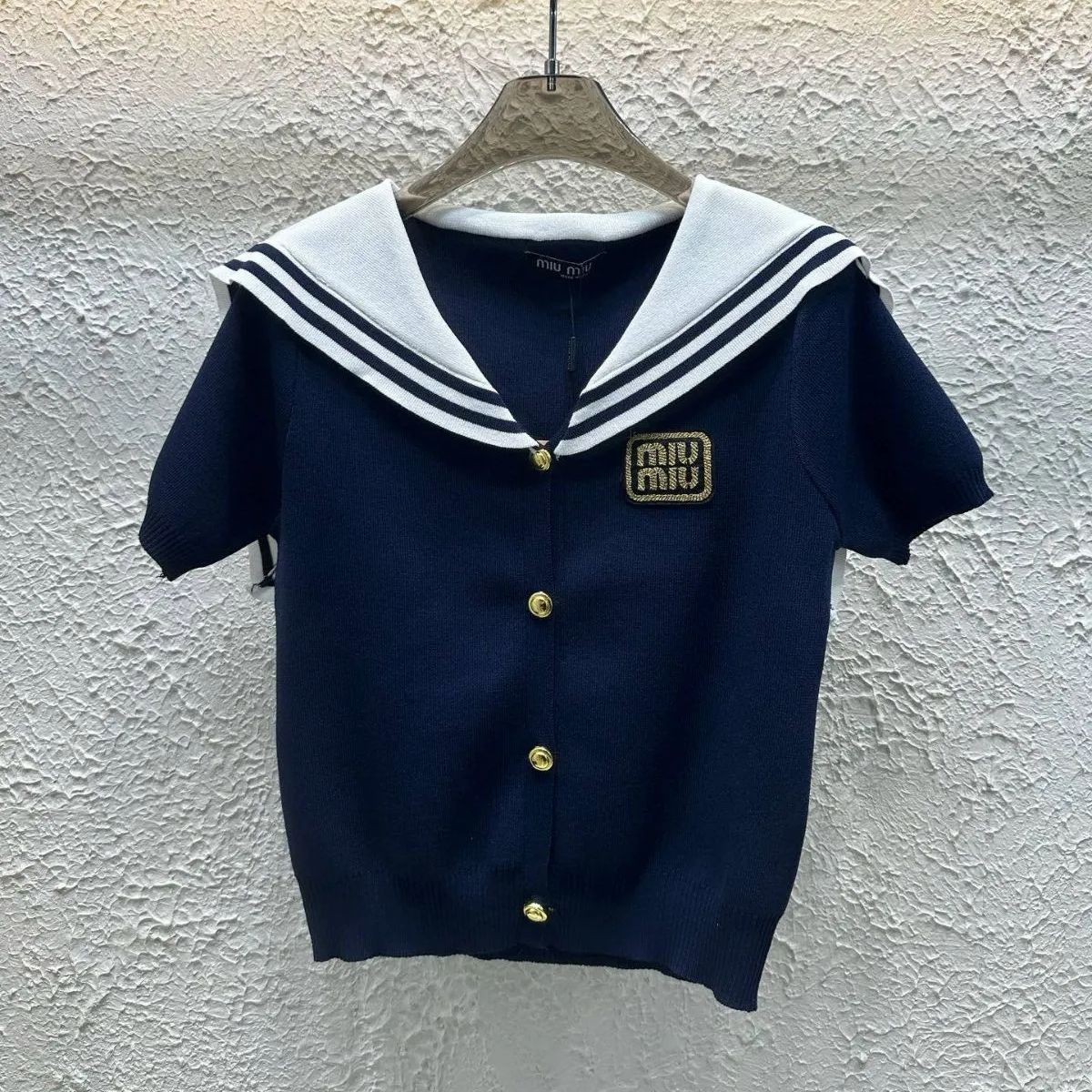 ● Miumiu