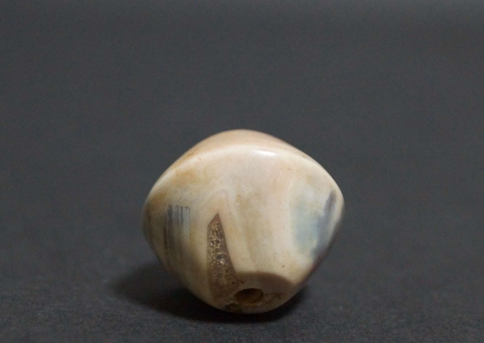 中国　玉石白玉彫刻　木瓜形水孟　筆洗　銅匙付　時代箱付　M　R6047 中国 玉石白玉彫刻 木瓜形水孟 筆洗 銅匙付 時代箱付 M R6047