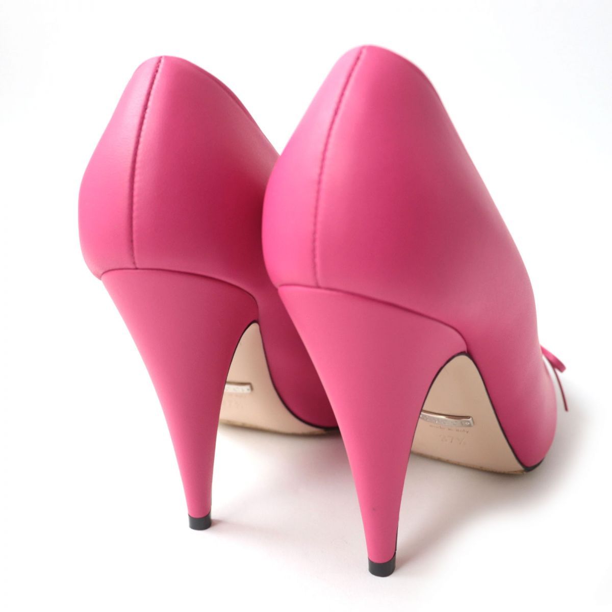 GUCCI グッチアーモンドトゥ レザーパンプス ピンク レディース イタリア製