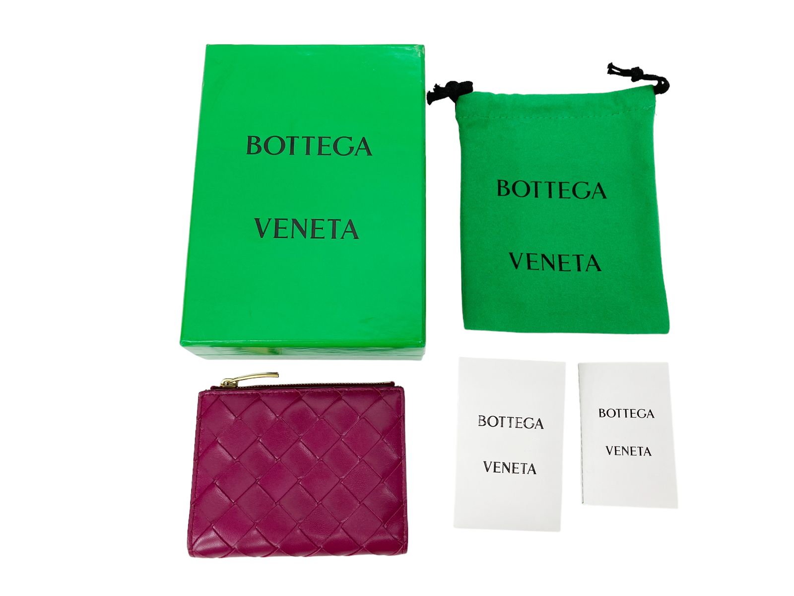 BOTTEGA VENETA (ボッテガヴェネタ) 二つ折り財布 イントレチャート