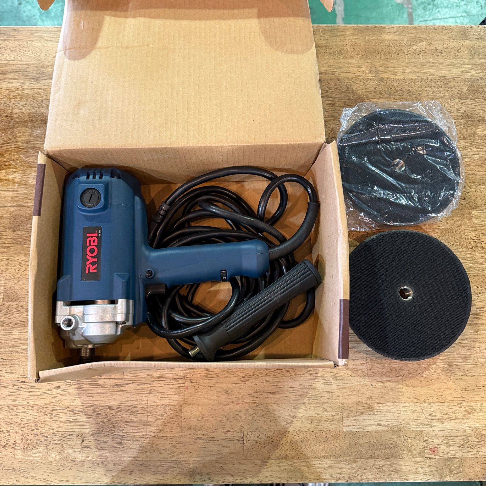 リョービ サンダポリシャ PE-2100