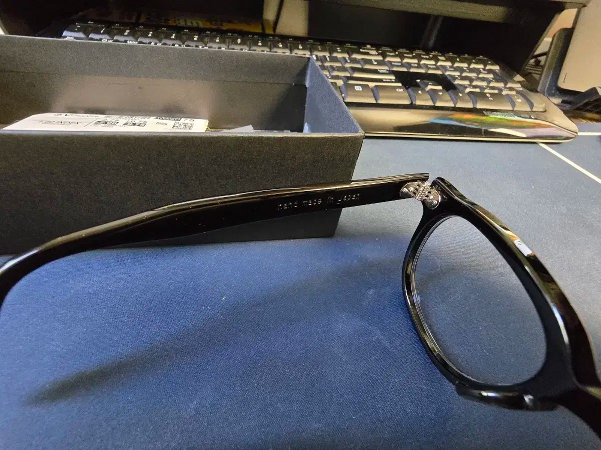 TVR 2013 48サイズ メガネ ツァイス 度なし レンズ