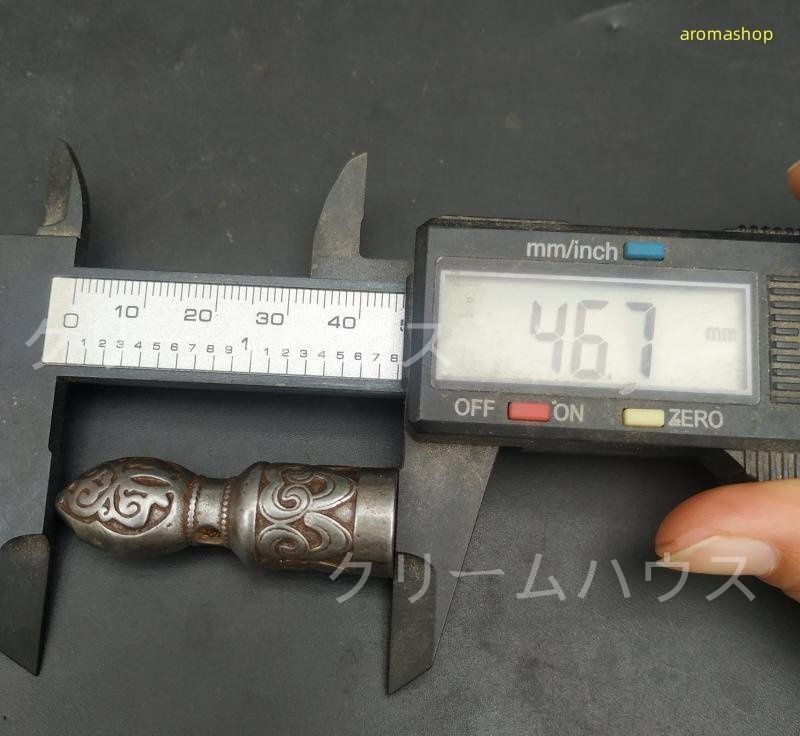 チベット 密教 天鉄　印鑑 印章　ハンコ　法器 刻 蔵式 天鉄　ペンダント チベット 密教 天鉄 印鑑 印章 ハンコ 法器 刻 蔵式 天鉄