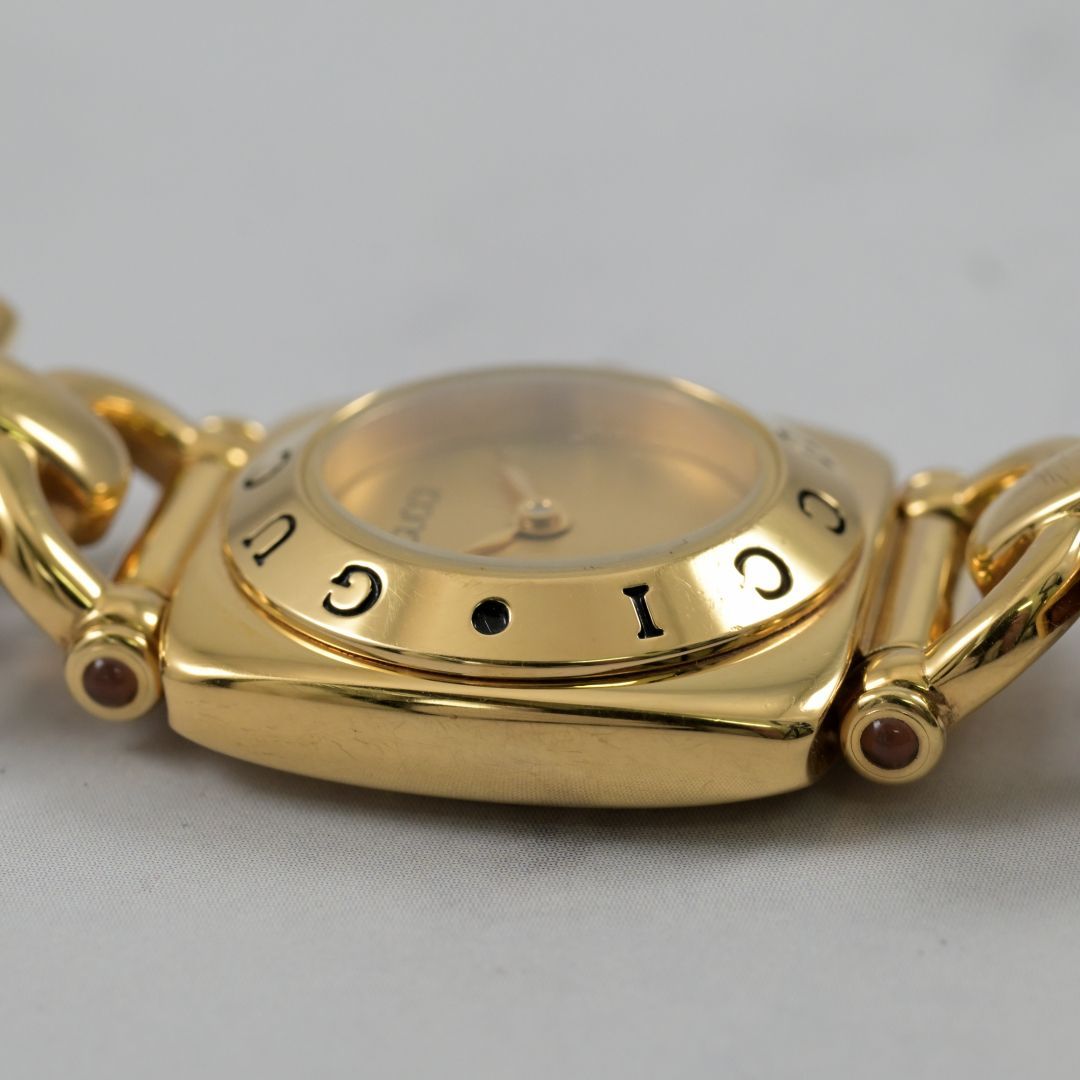 ヴィンテージ GUCCI グッチ時計 レディース ホースビット 6300L 金メッキ×レザー ゴールド 箱/取説付 - メルカリ