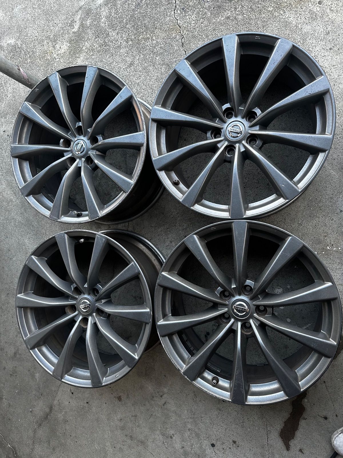 ckv36スカイライン 純正ホイール4本245/40ZR19 V36スカイライン純正19