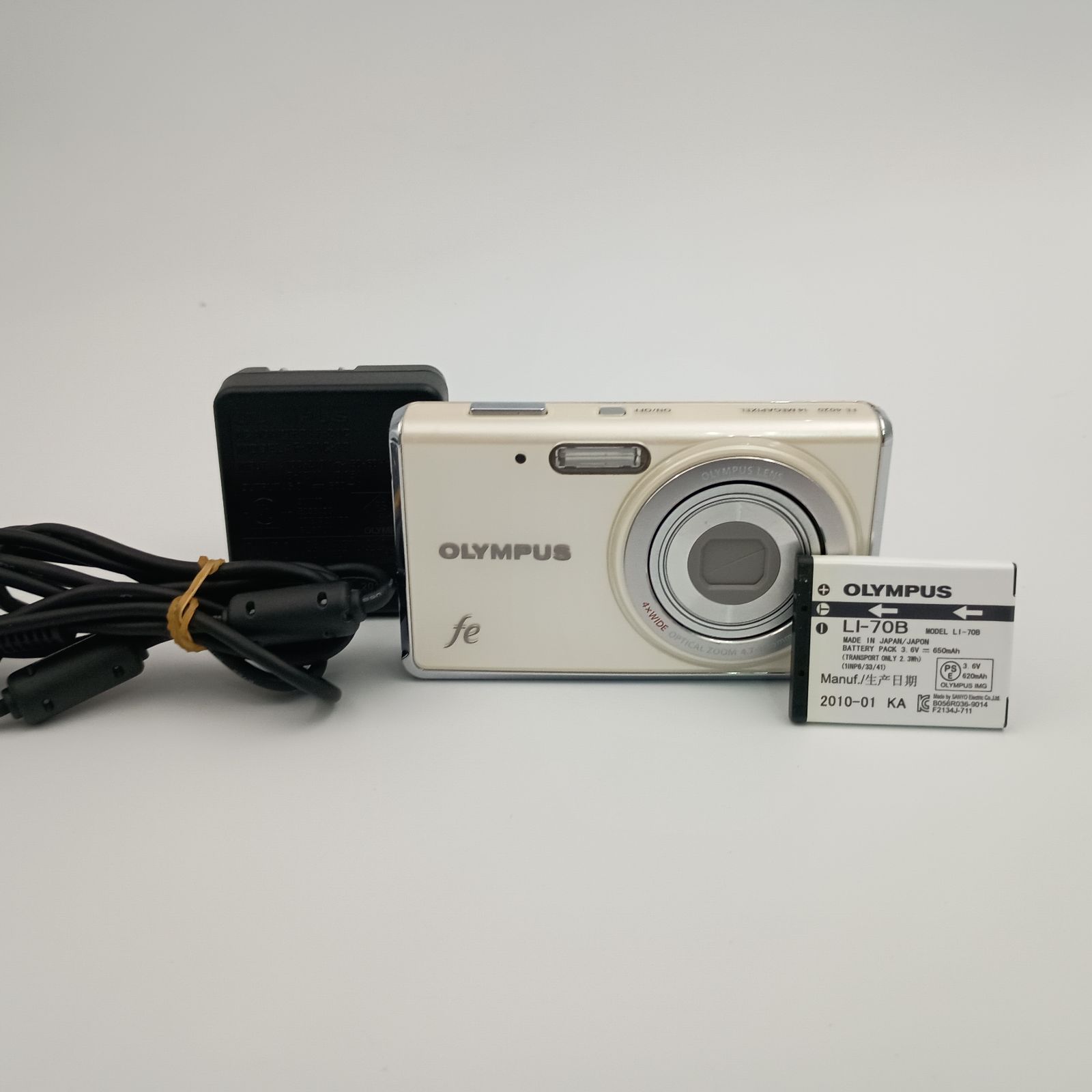 OLYMPUS FE-4020 Compact DIGITAL Camera コンパクトカメラ
