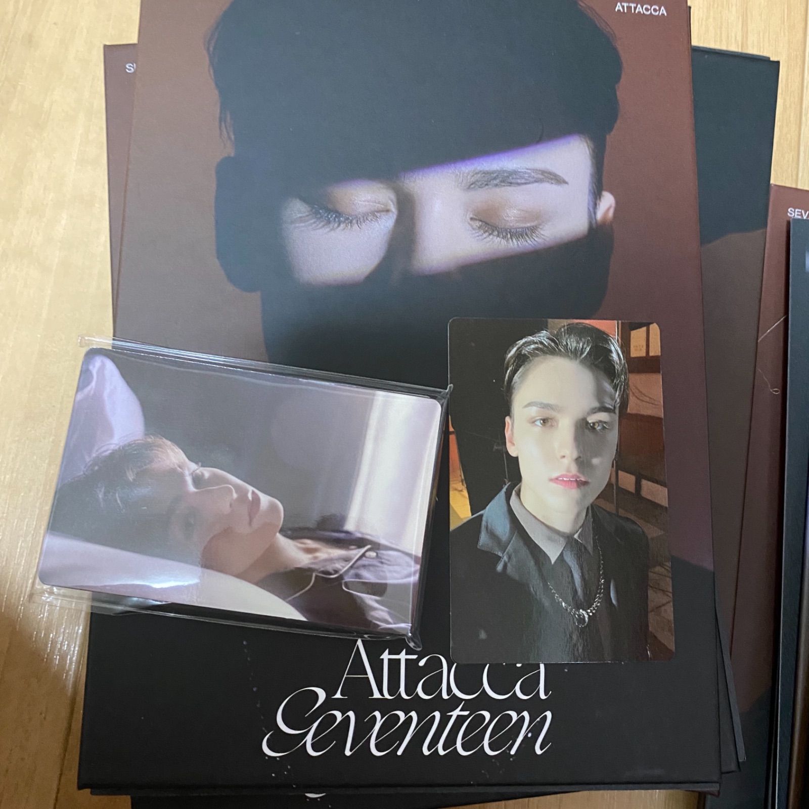 SEVENTEEN バーノン トレカ attaca コンプ バーノン トレカ attacca carat盤 コンプ SEVENTEEN - メルカリ