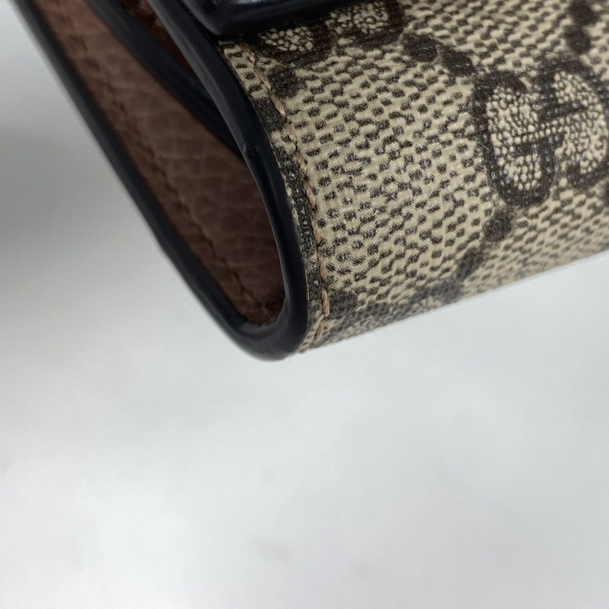 在庫一掃】 グッチ GUCCI ダブルG バイカラー ミディアム 在庫一掃】 グッチ GUCCI ダブルG バイカラー ミディアム